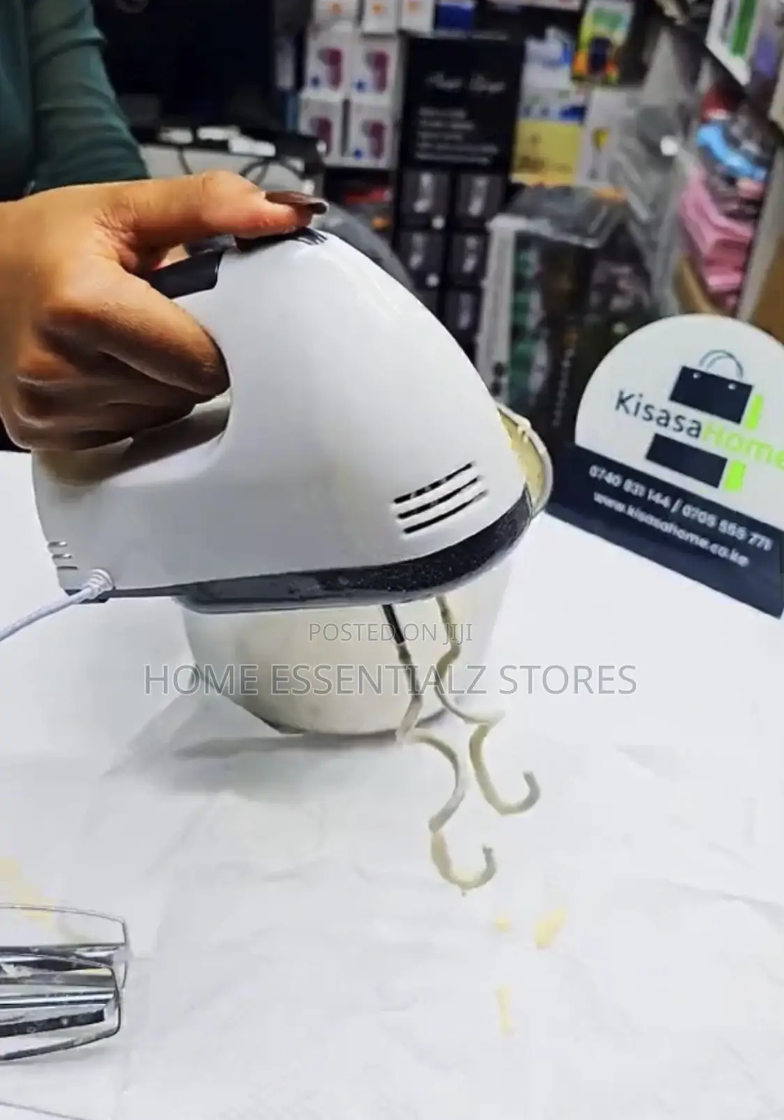 Free Stand and Hand-Held Flour Mixer