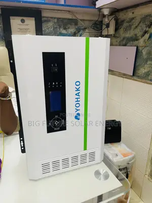 3.5kva Yohako Solar Inveter 24v.