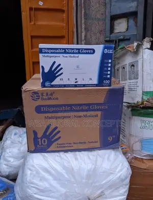 100 Pairs Of Disposable Nitrile Hands Gloves