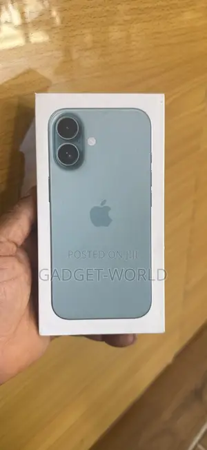 New Apple iPhone 16 128 GB Green