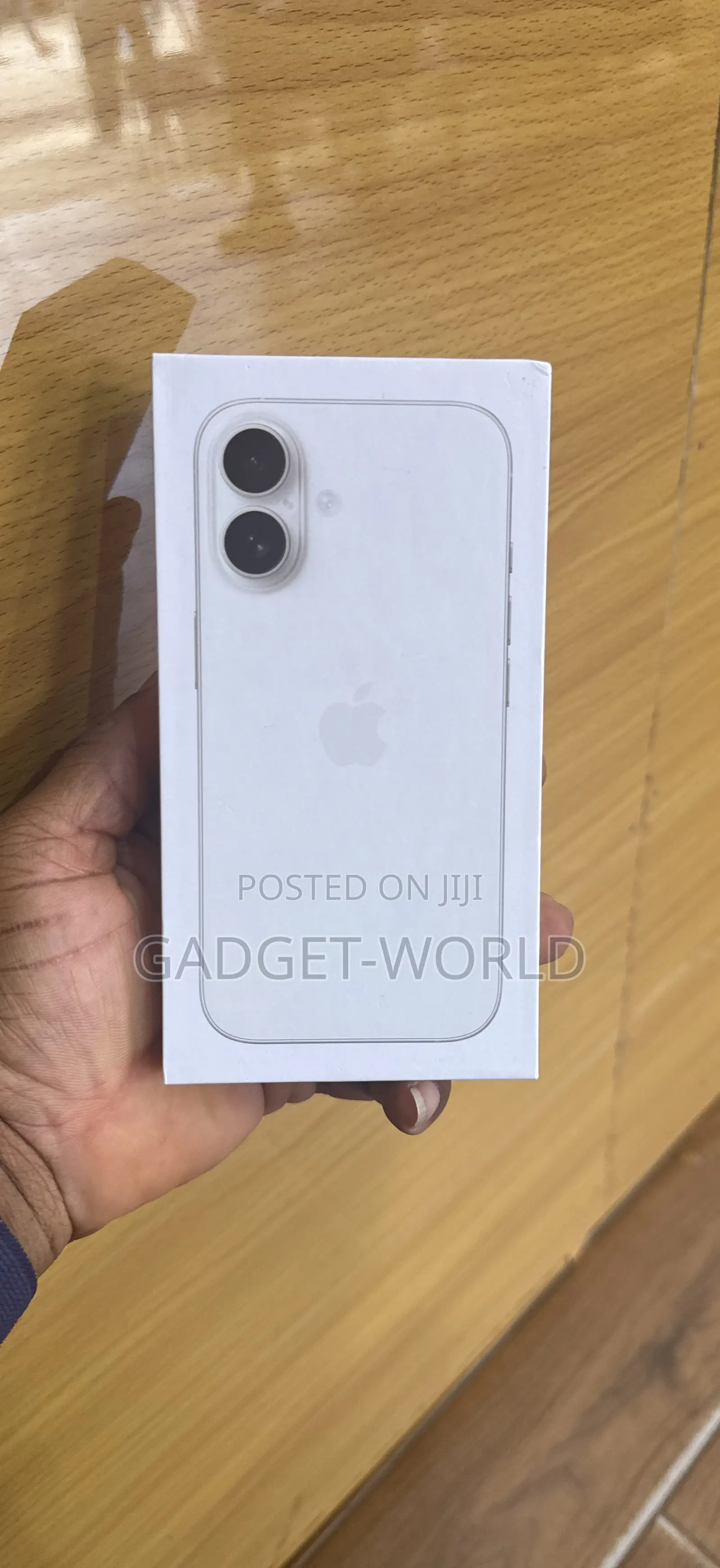 New Apple iPhone 16 256 GB White