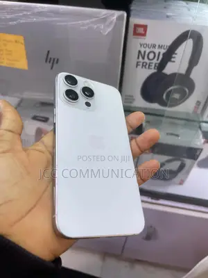 Apple iPhone 15 Pro Max 256 GB White