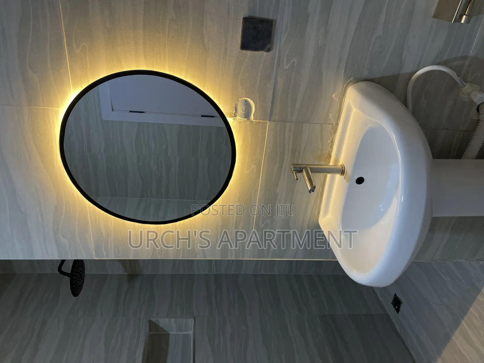 Executive Studio Apartment (Dunni)