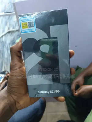 New Samsung Galaxy S21 5G 128 GB Gold