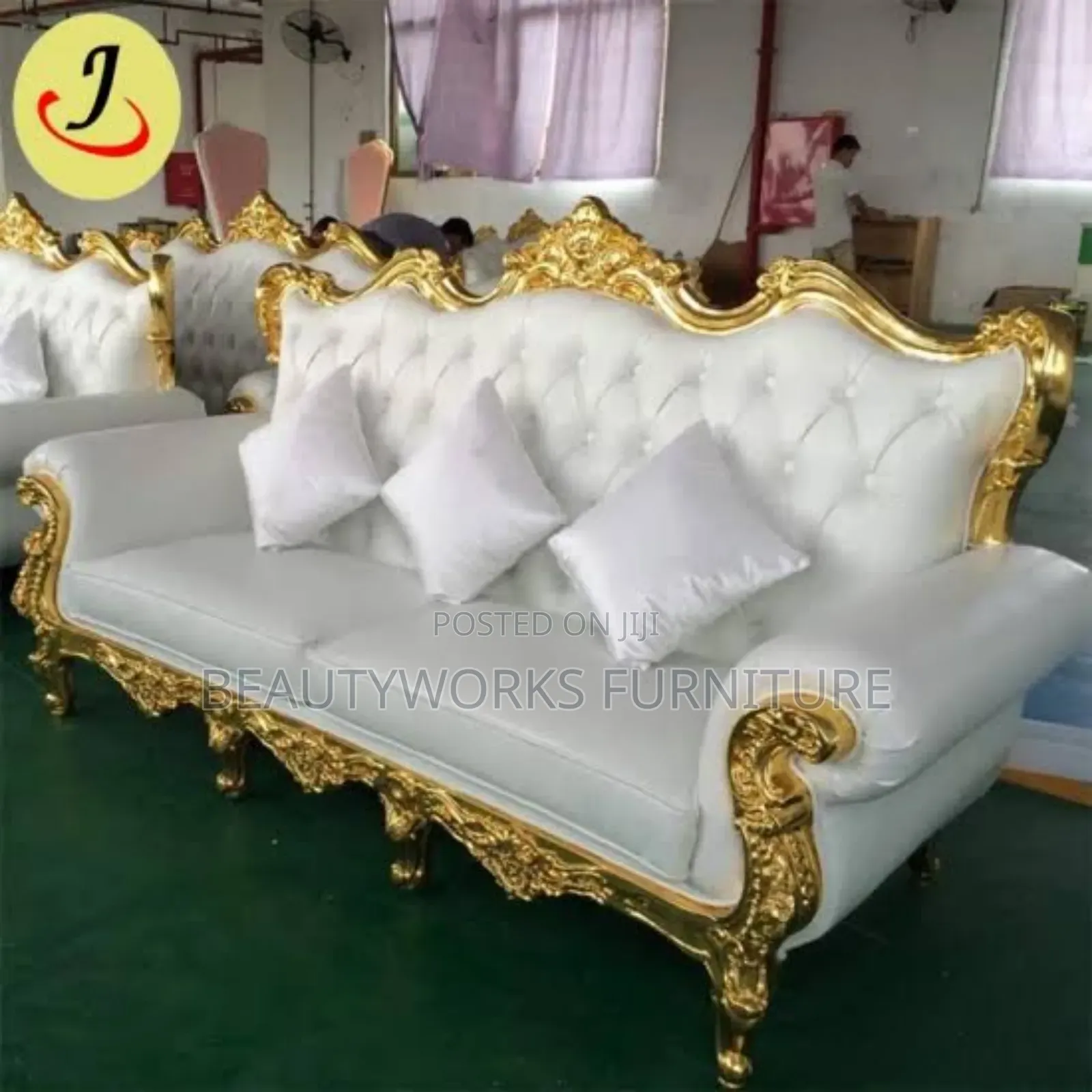 King Chairs and Sofas