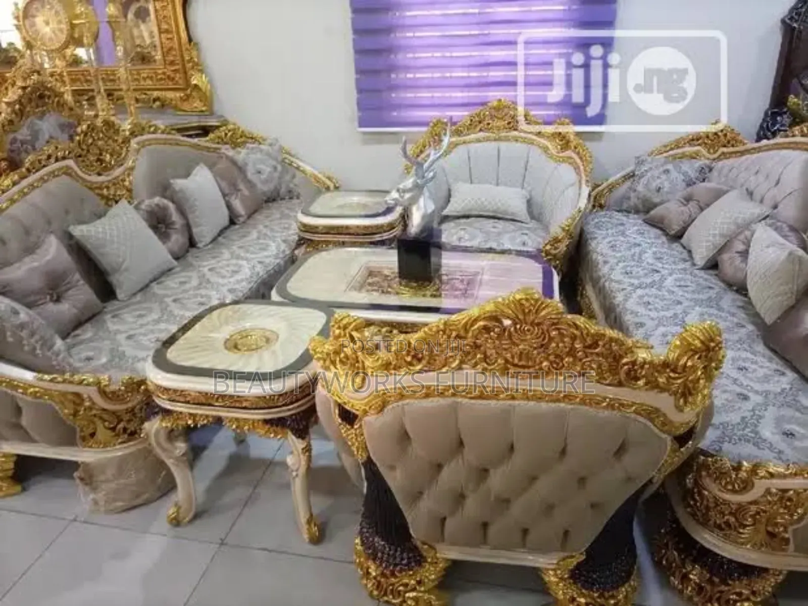 King Chairs and Sofas