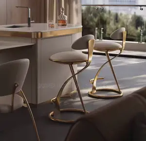 Elegant Luxury Bar Stools