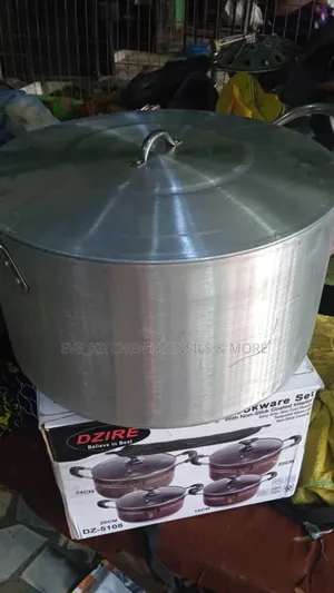Single Big Size Aluminum Pot