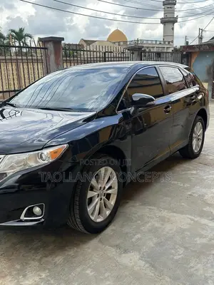Toyota Venza LE FWD 2013 Black