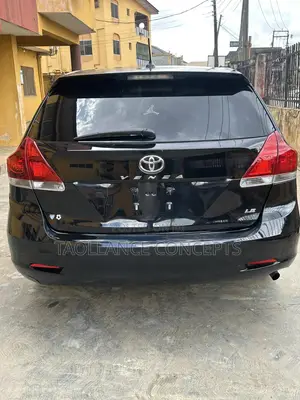 Toyota Venza LE FWD 2013 Black