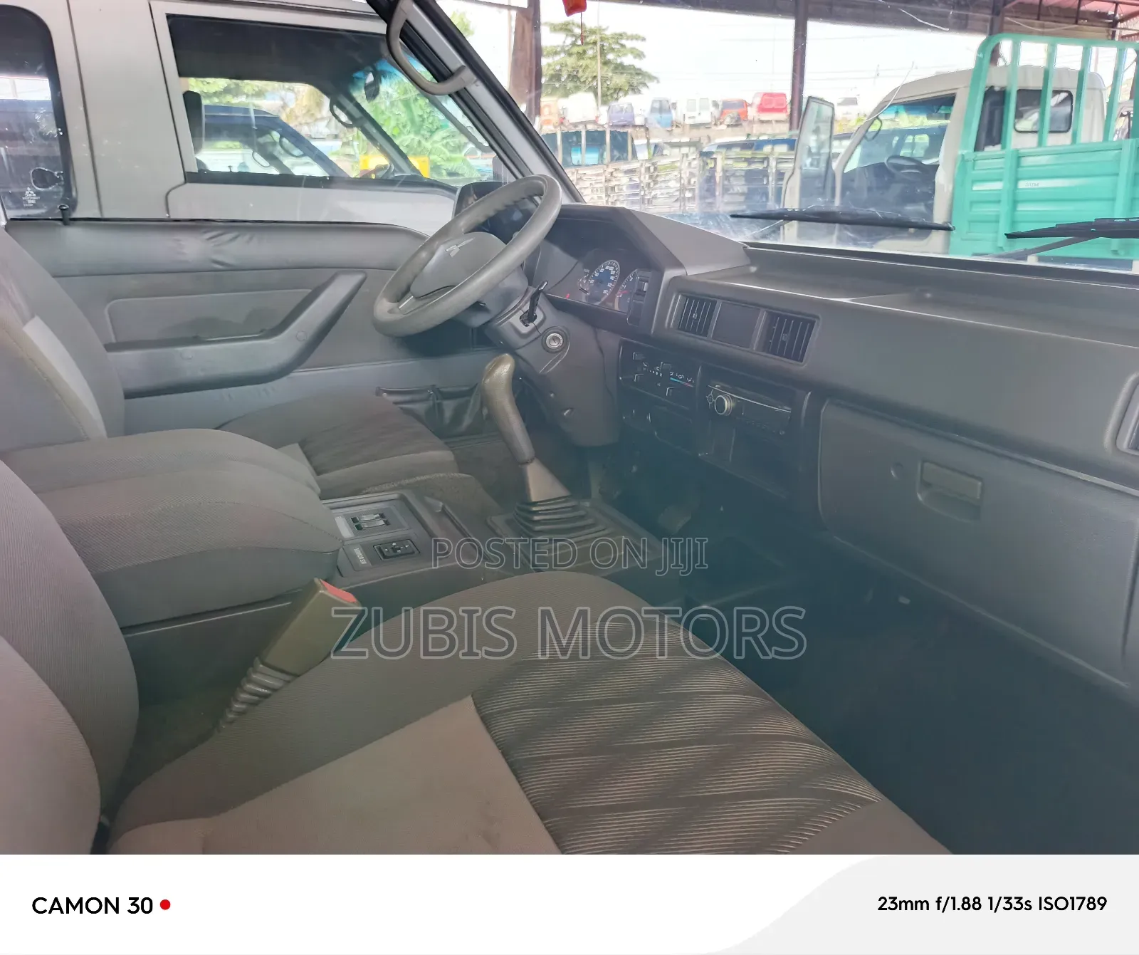 Mitsubishi Delica 2013 Silver