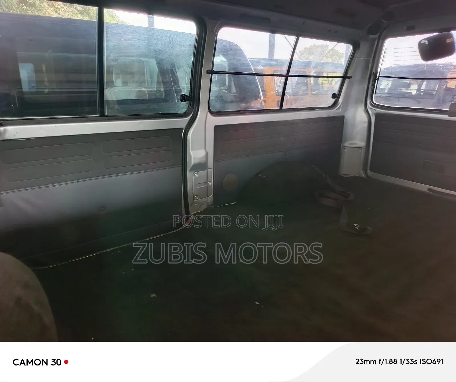 Mitsubishi Delica 2013 Silver