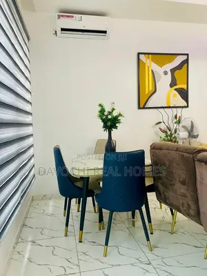Furnished 2bdrm Apartment in Orchid Road, Lekki Phase 2 for rent