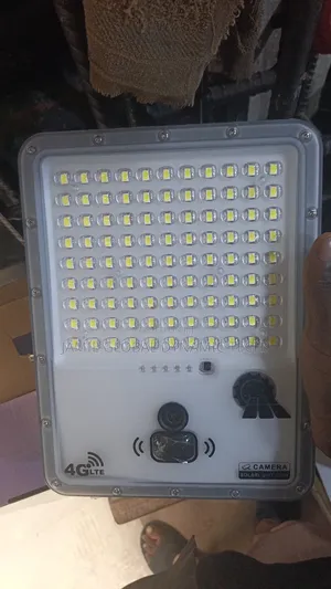 Intelligent Solar Flood Light With Alert Camera