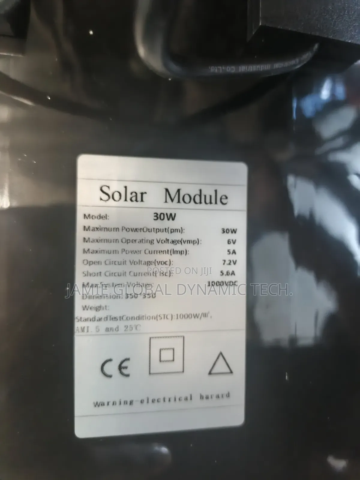 Intelligent Solar Flood Light With Alert Camera