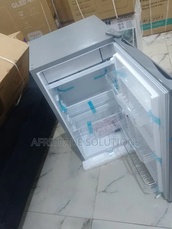 Aeon 90 L Mini Fridge – Energy‐Efficient Quiet