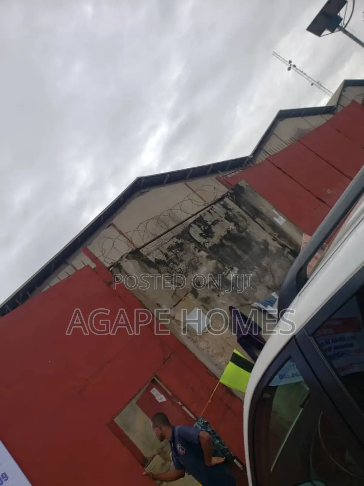 Warehouse for Lease (Self Compound)