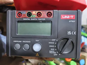 Uni-T Digital Earth Tester Ut521