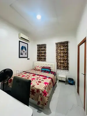 Furnished 4bdrm Duplex in Chevron for rent