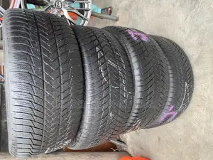 275/45/20 Run Flat Firs Grade