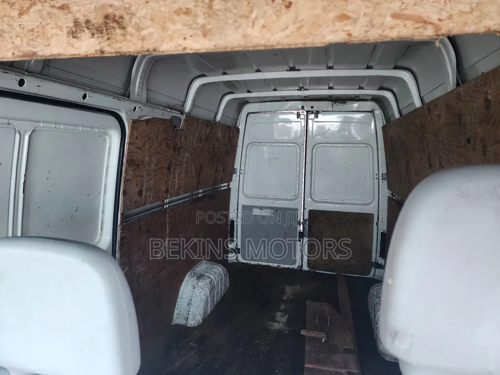 Volkswagen LT 2010 Silver