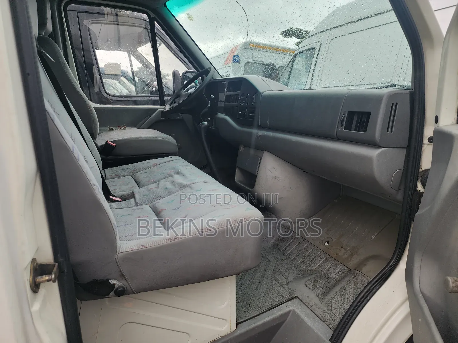 Volkswagen LT 2010 Silver