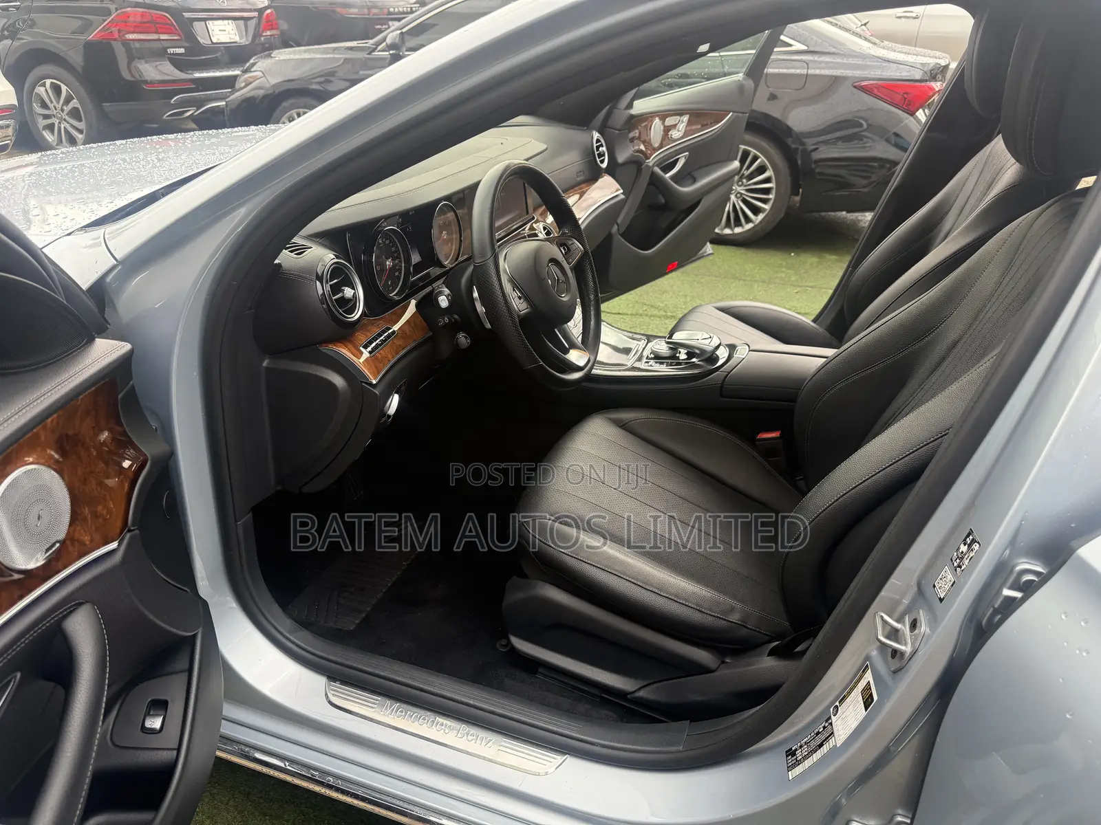 Mercedes-Benz E300 2018 Blue