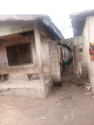 Photo - A Plot of Land With Demolishable Structure