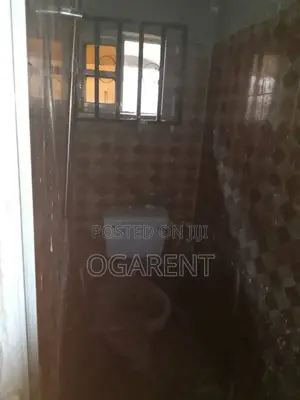1bdrm Apartment in Benin City for rent