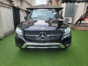 Mercedes-Benz GLC-Class 2016 Black