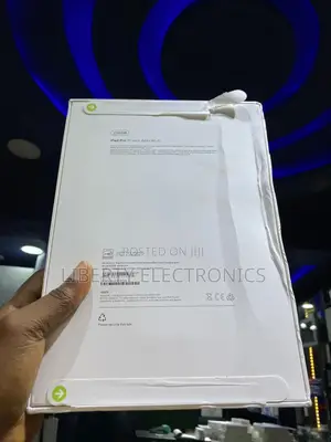 New Apple iPad Pro 11 (2024) 256 GB