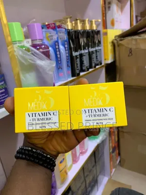 Photo - Medix Vitamin C Tumeric