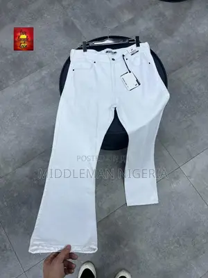 New Release Men Classic Baggy Jeans