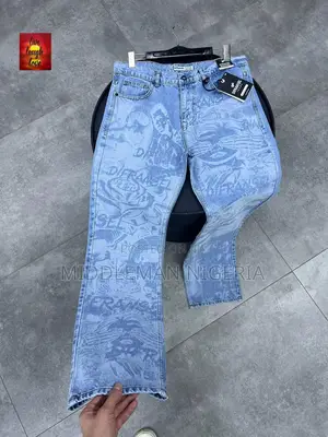 New Release Men Classic Baggy Jeans