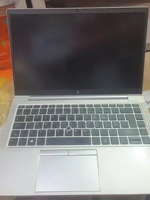 Laptop HP EliteBook 840 G7 16GB Intel Core I5 SSD 512GB