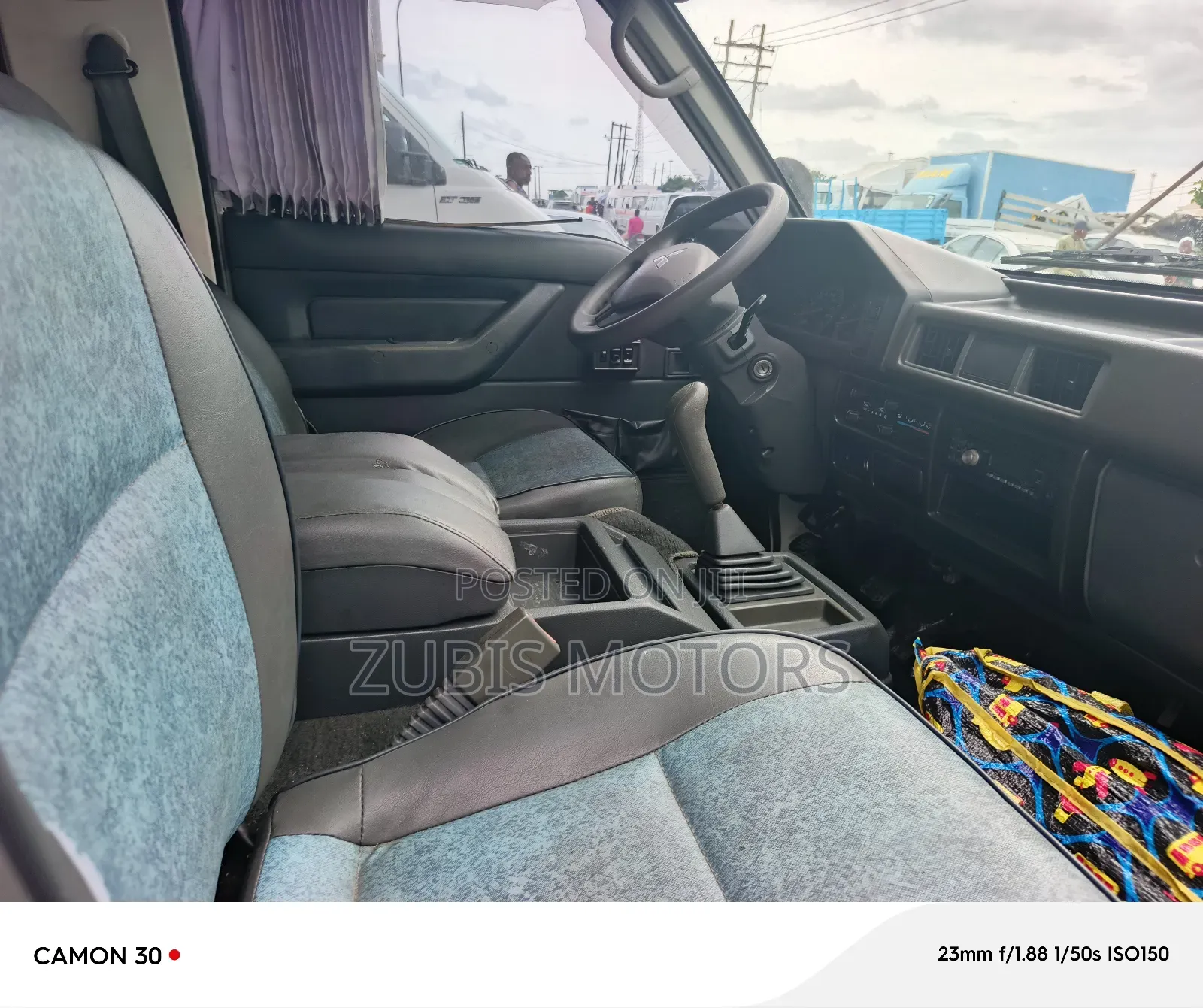 Mitsubishi Delica 2013 White