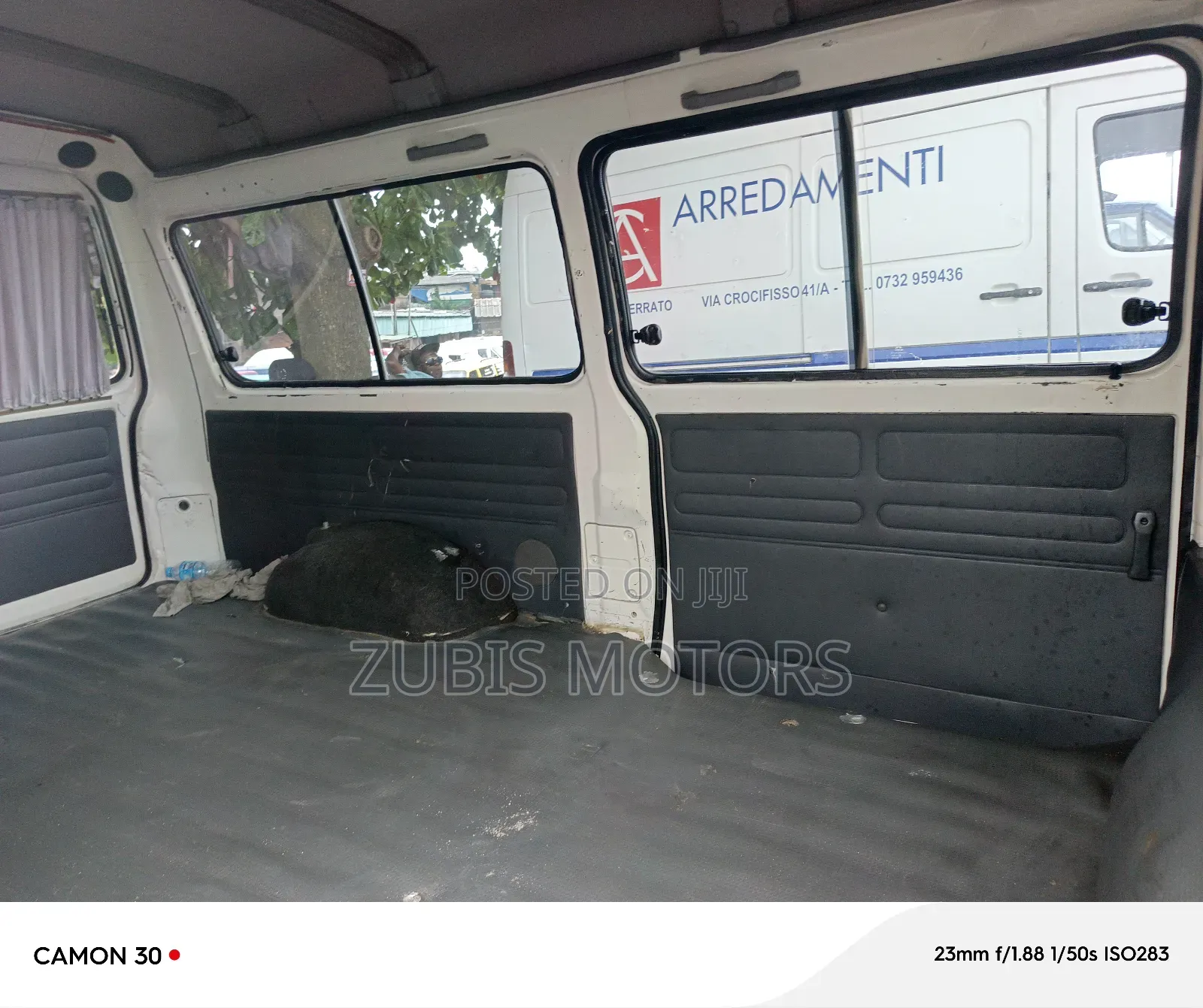 Mitsubishi Delica 2013 White