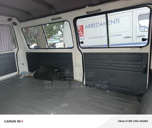 Mitsubishi Delica 2013 White