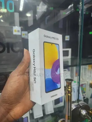 New Samsung Galaxy M52 5G 128 GB Black
