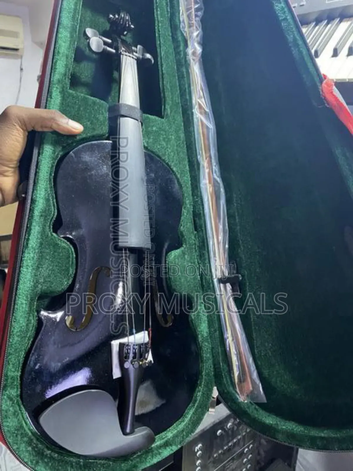 Yamaha Violin