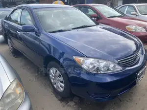 Toyota Camry LE 4dr Sedan (2.4L 4cyl 5A) 2006 Blue