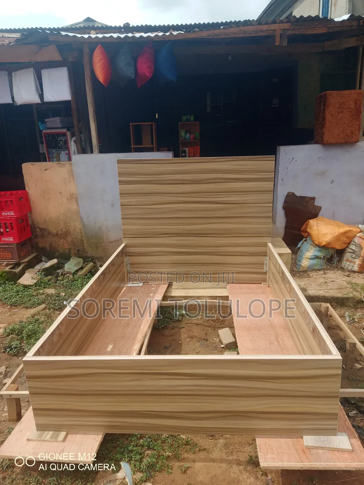 Furnitures