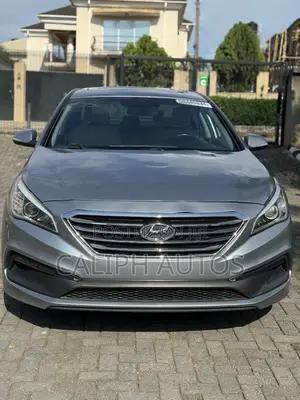 Hyundai Sonata Sport Sedan FWD (2.4L 4cyl 6A) 2016 Silver