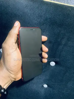 Apple iPhone XR 64 GB Red