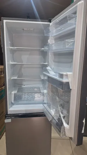 Hisense 268l Bottom Freezer Double Door Fridge Dispenser