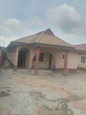 Photo - Furnished 4bdrm Bungalow in Alimosho for sale