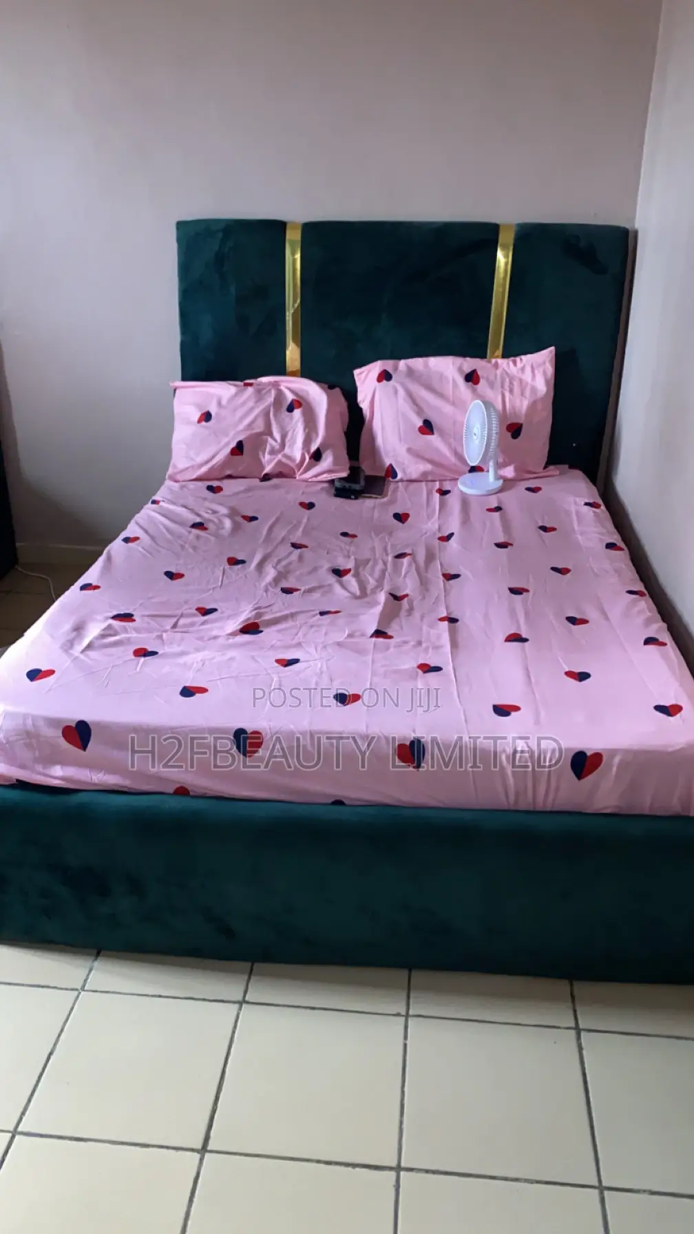 Girls Apartment Ajah