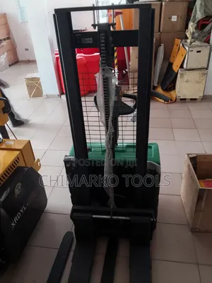 Fully Electric Stacker