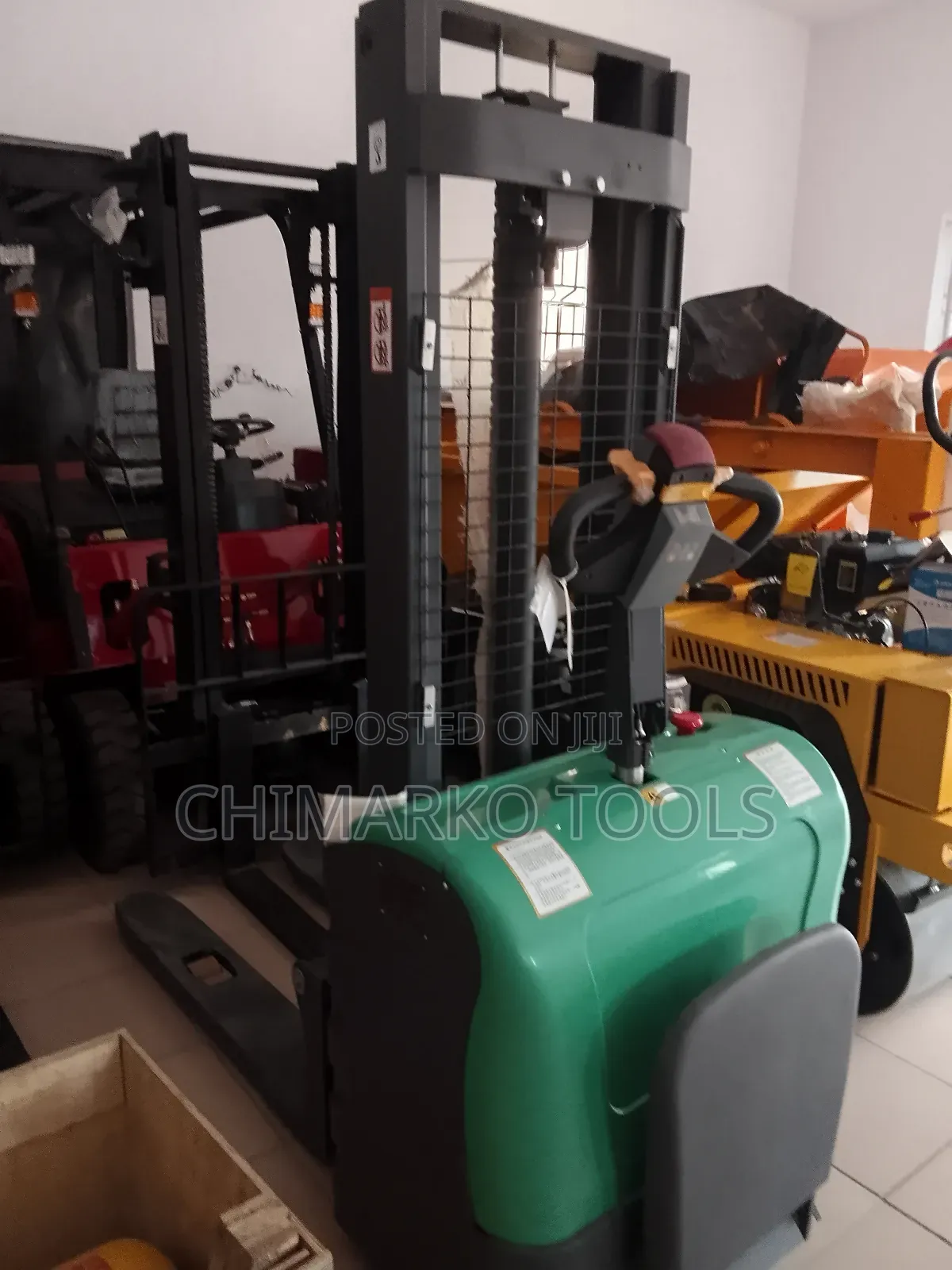 Fully Electric Stacker
