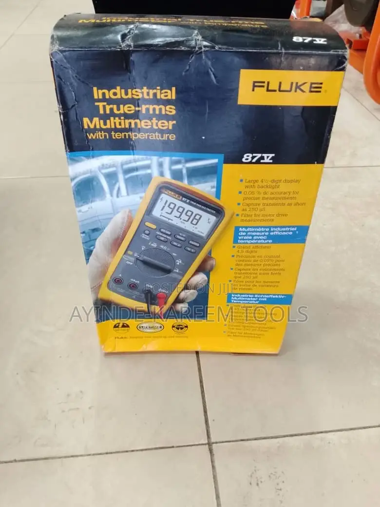 Industrial True-RMS Multimeter With Temperature